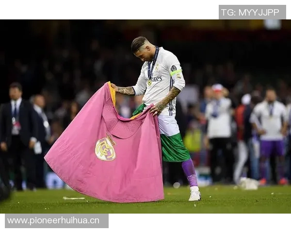 塔奇纳迪称尤文放走赫伊森是个错误并表示愿为皇马效力